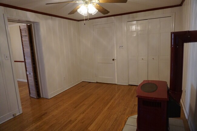 Office/4th Bedroom - 560 Sudbrook Ln