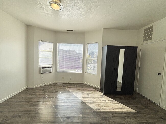 Foto del edificio - 517 E 500 S