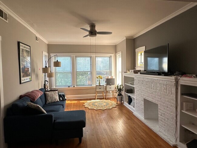 Foto del edificio - 2435 W Winona St