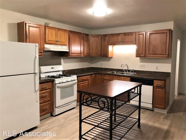 Foto del edificio - 1528 Woolsey St