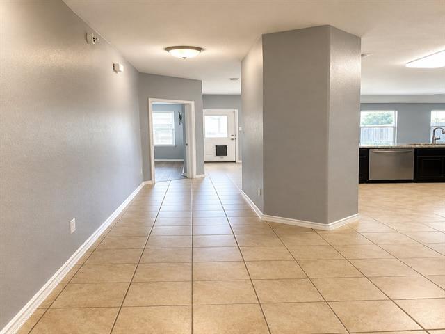 Building Photo - 1229 Walnut Cliff Ct