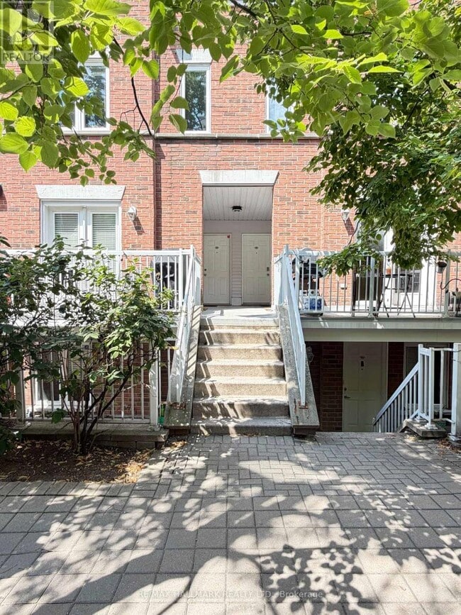 Building Photo - 12 Sudbury St