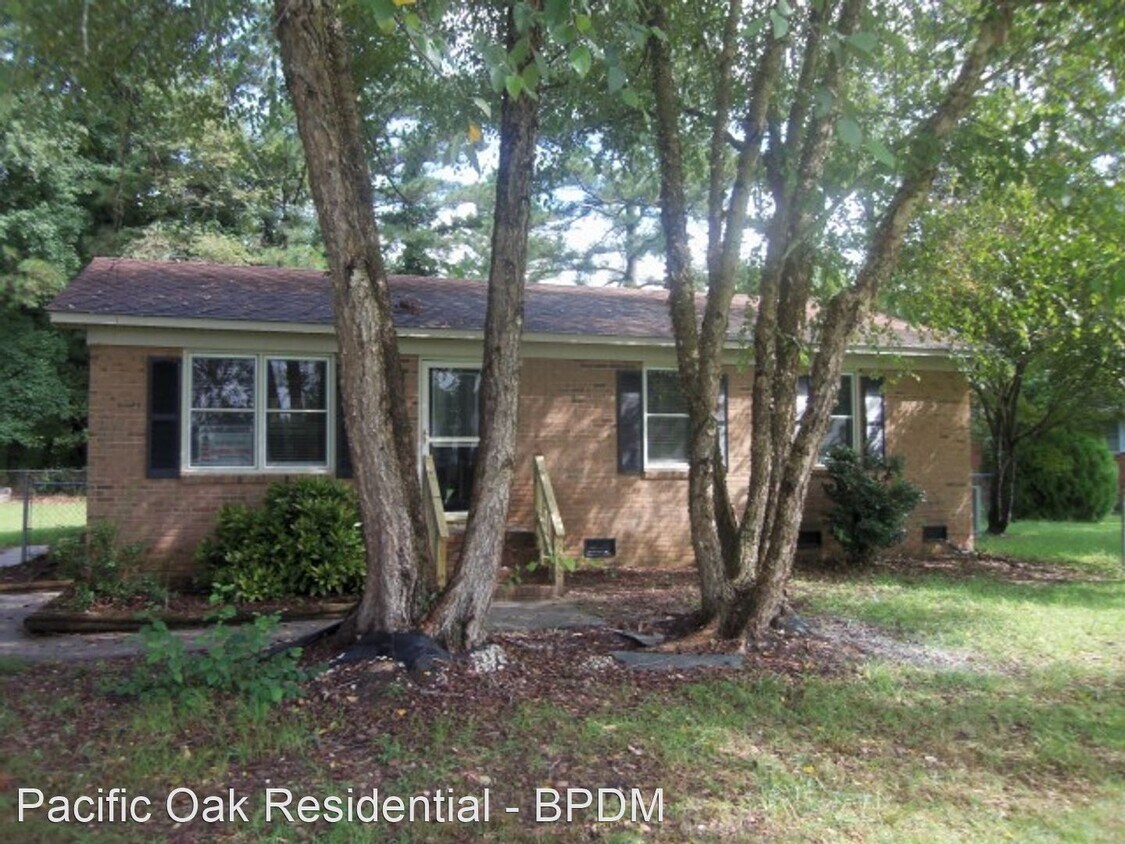3 br, 1.5 bath House 6650 Church St House Rental in Grifton, NC