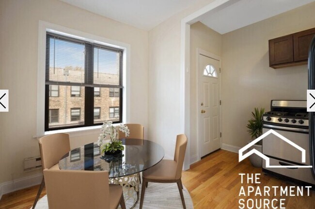 Foto del edificio - 3720.5 N Pine Grove Ave