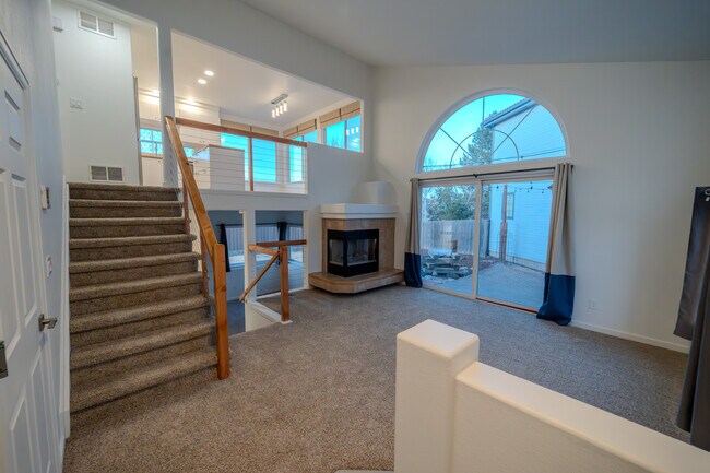 Photo - 4692 Gibraltar St House