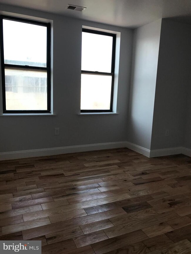 Foto del edificio - 902 Carpenter St