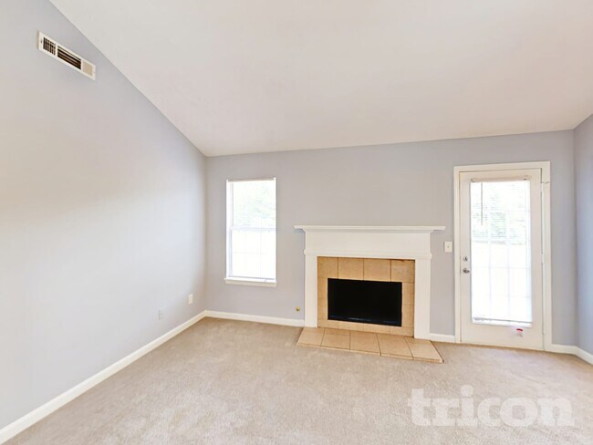 Building Photo - 11728 Spring Lake Way