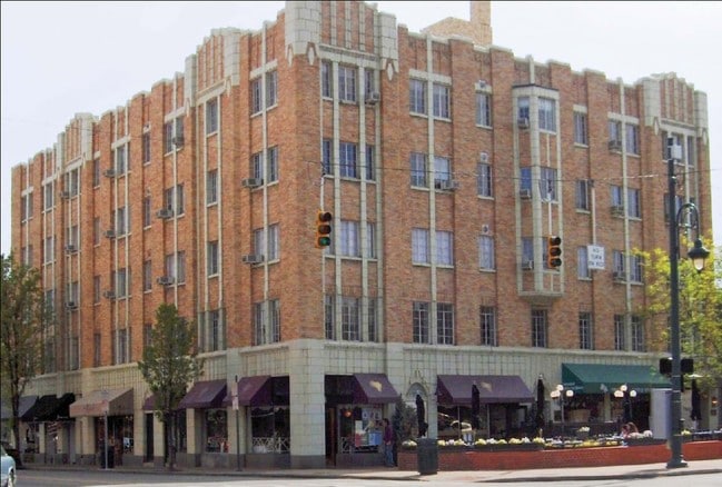 Hyde Park Terrace Apartments Cincinnati Oh Apartments Com