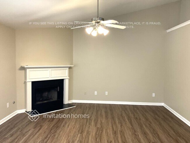 Foto del edificio - 930 Rock Elm Dr