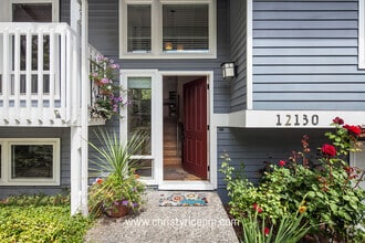 Building Photo - 12130 SE 47th Pl
