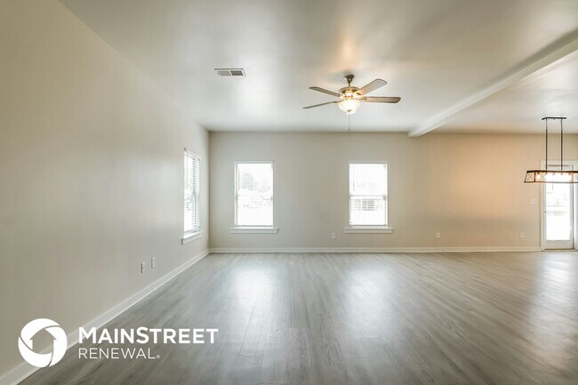 Foto del edificio - 115 Ridgeview Cir
