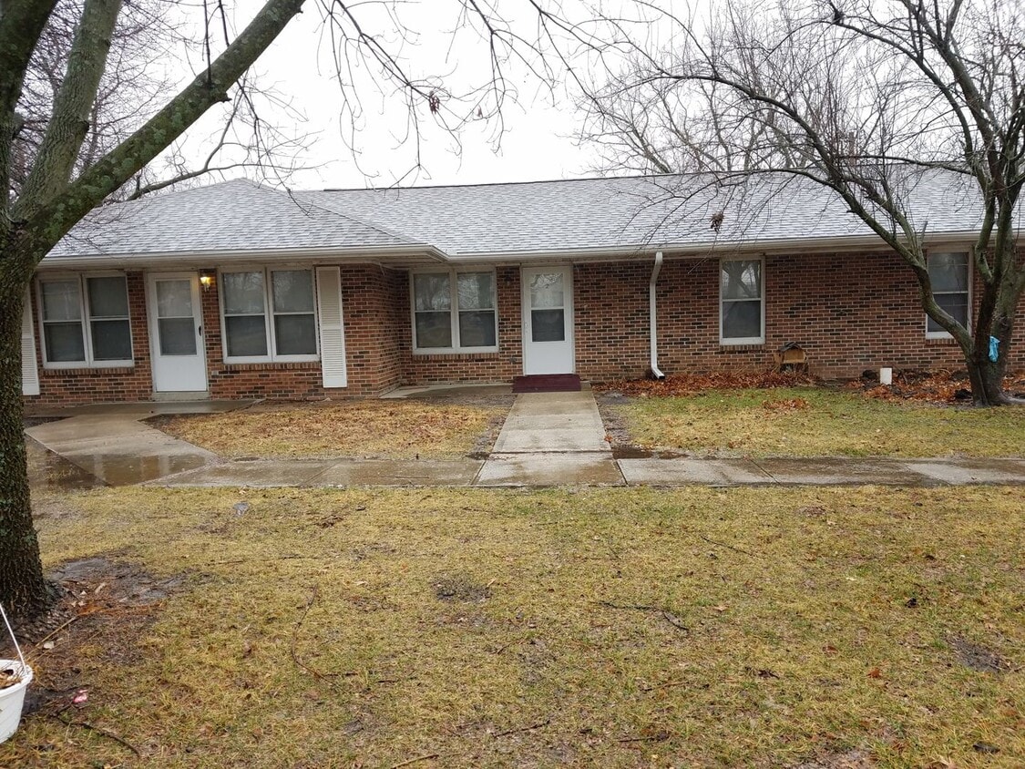 Primary Photo - Sommerfield Apartments