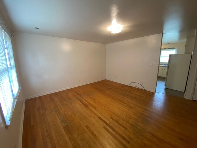 Foto del edificio - 208 Rosemont Dr