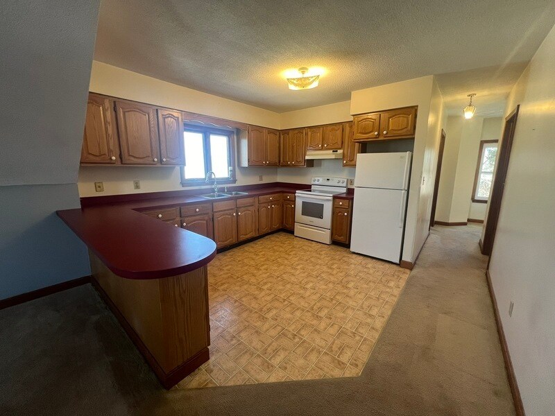 Foto principal - 758 Stafford Rd