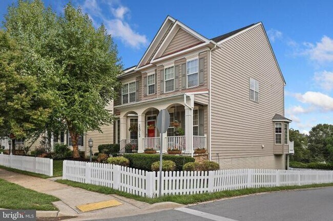 Foto del edificio - 12012 Chestnut Glen Rd