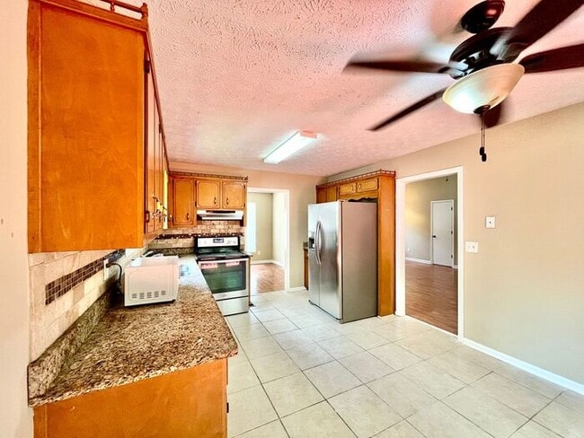 Foto del edificio - 384 McKees Rock Ln