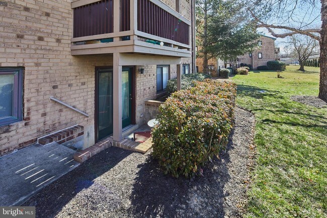 Building Photo - 6901 Pleasant Ct