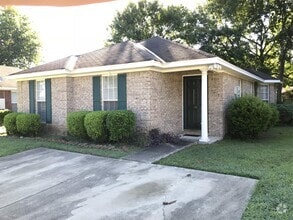 Building Photo - 2742 Garden Brook Ct
