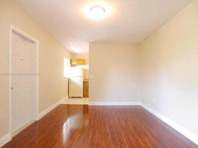 Foto del edificio - 6555 SW 59th Pl