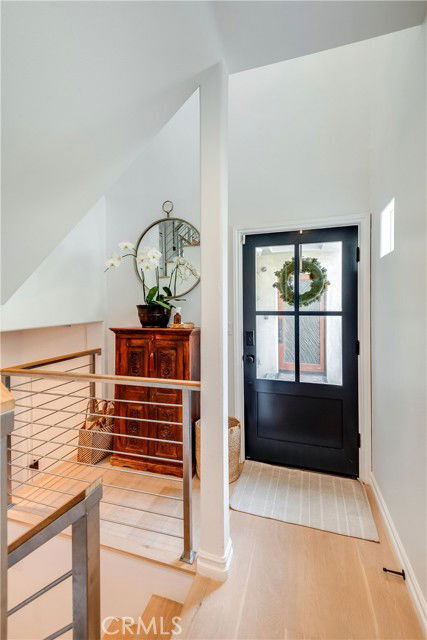 Foto del edificio - 433 Marine Ave