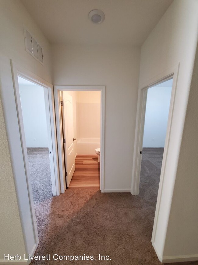 Building Photo - 3 br, 2 bath House - 5722 Seedling Way
