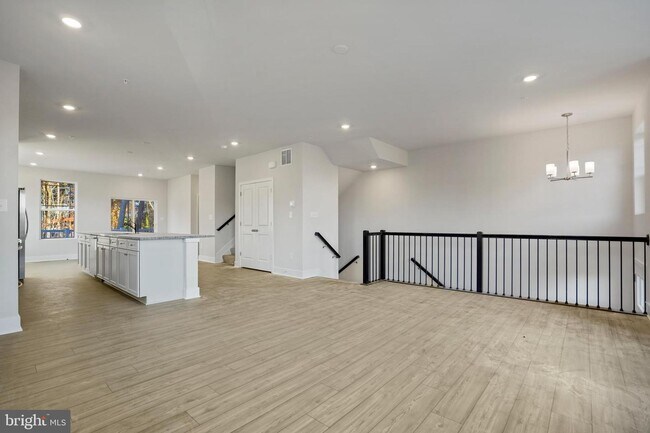 Foto del edificio - 320 Sweetbay Rd