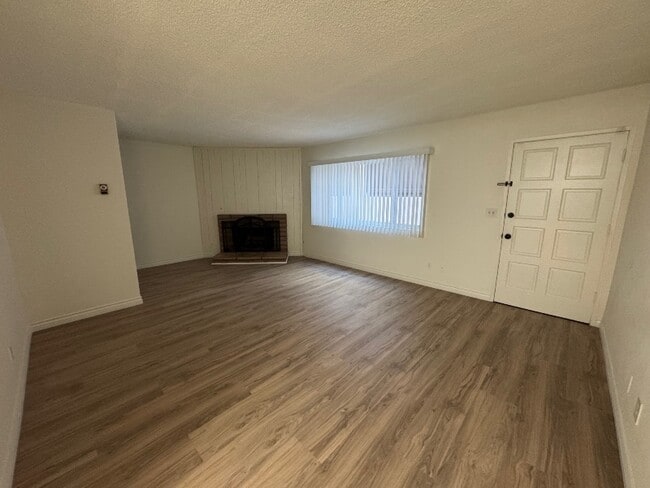 Foto del edificio - 613 N Guadalupe Ave