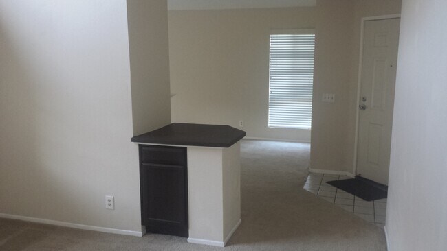 Foto del edificio - 5025 Twilight Canyon Rd