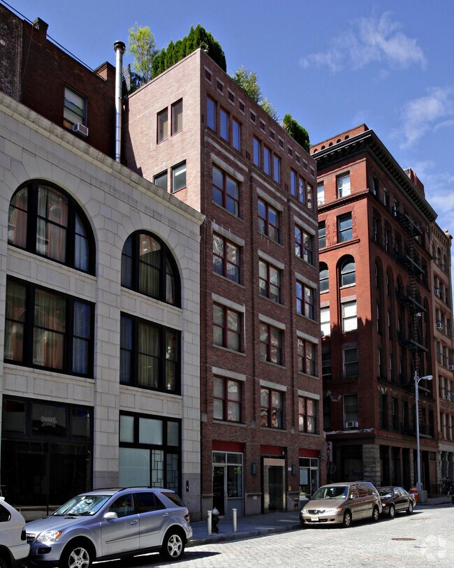 Building Photo - 5 Harrison St