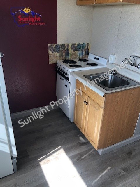 Foto del edificio - "Cozy 1-Bedroom Gem in Laurel's Heart - Perfect for Comfortable Living!"