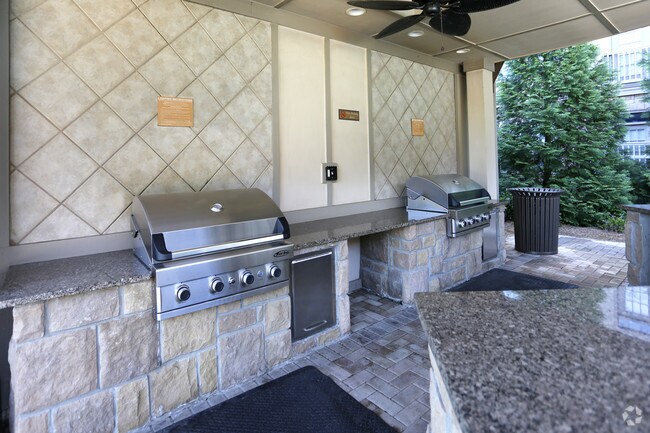 Foto del interior - Regency Johns Creek