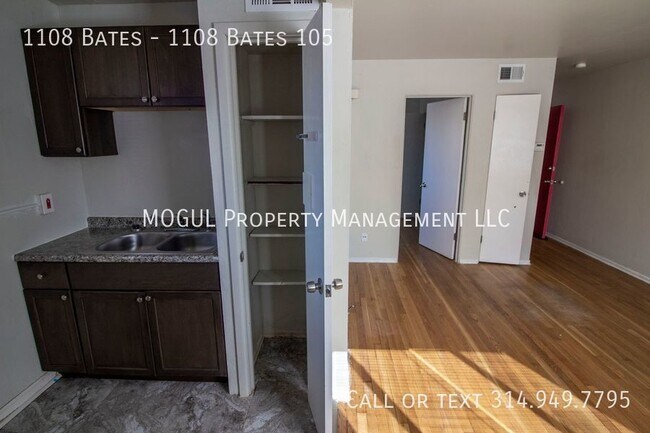 Building Photo - ***ONE MONTH FREE*** Clean and cozy 1-bedr...