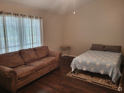 Building Photo - 4401 Thrasher Ct