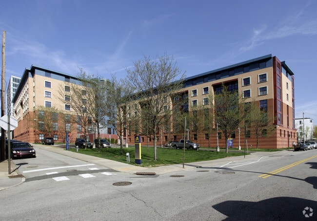 Building Photo - North Hall
