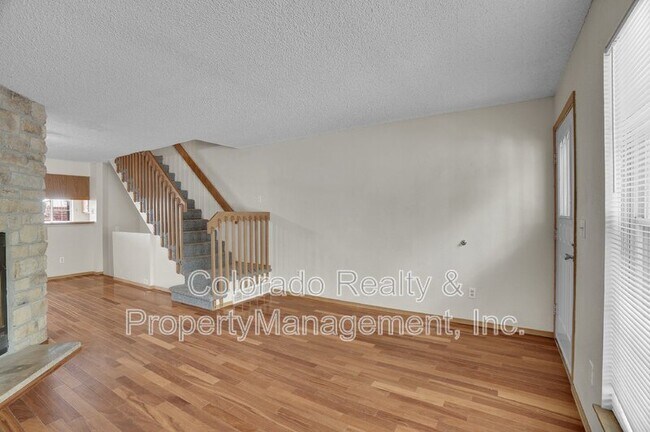 Building Photo - 1090 Milo Cir