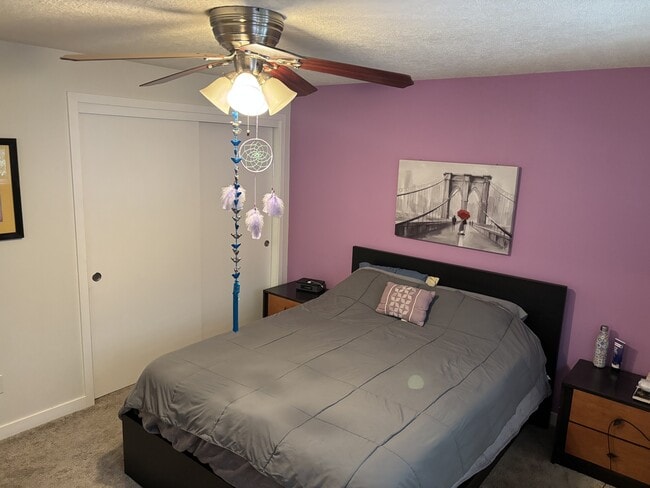 Building Photo - 7706 SE 104th Ave