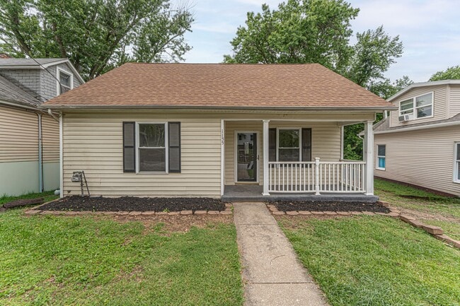 Building Photo - 1155 Hall St
