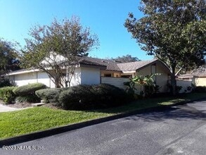 Building Photo - 1503 Challenger Ct W