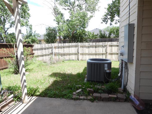 Foto del edificio - 3971 Harbor Ct