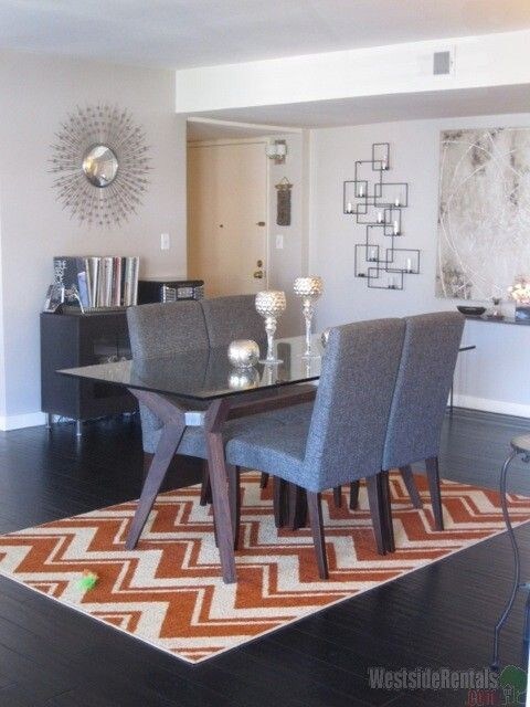 Foto principal - 5353 Yarmouth Ave