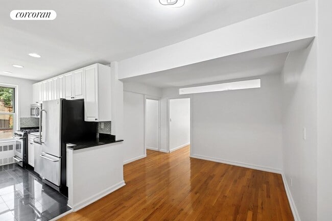 Foto del edificio - 401 W 56th St