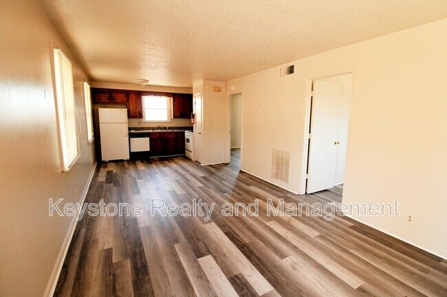 Foto del edificio - 1600-C Paradise Hill Rd