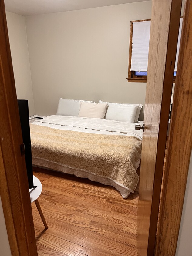 Foto principal - 5625 S Kenneth Ave