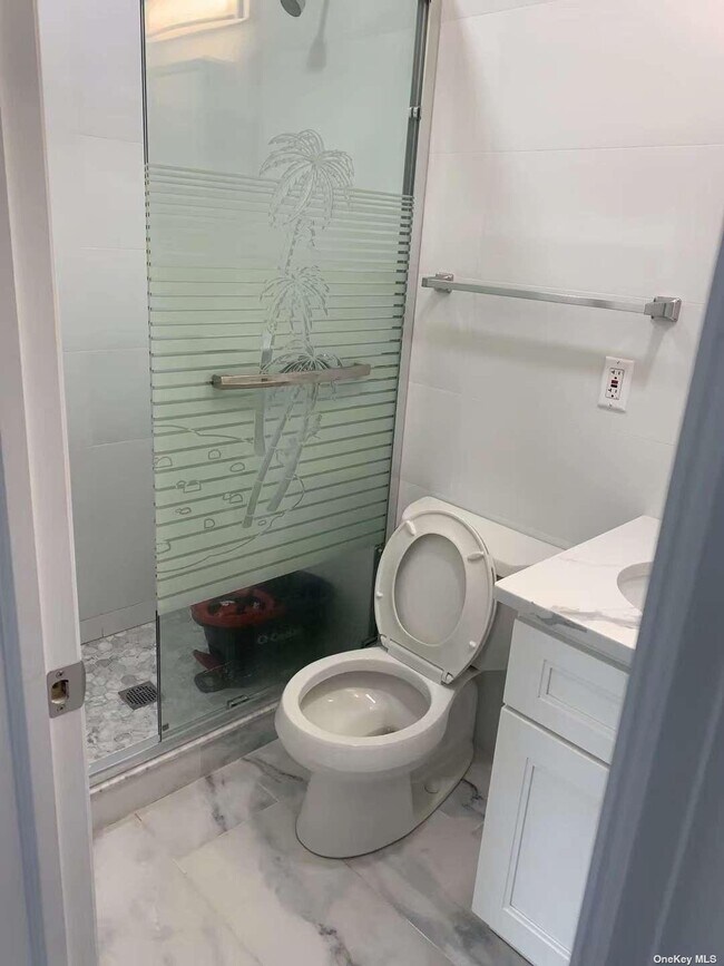 Building Photo - 150-20 77th Rd