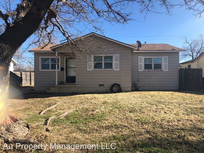 Building Photo - 3 br, 1 bath House - 4437 S FANNIN ST