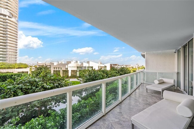 Foto del edificio - 450 Alton Rd