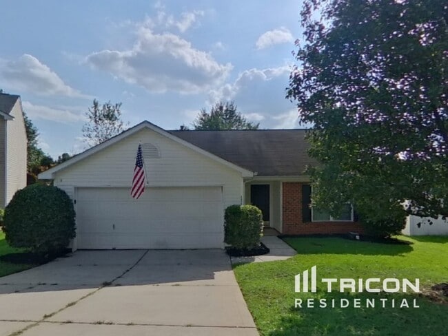 Building Photo - 4827 Hopewood Ln