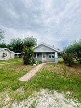 Building Photo - 109 N 2nd St