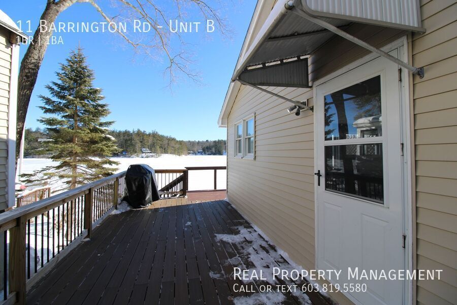 Primary Photo - Spacious Waterfront 1 Bedroom on North Riv...