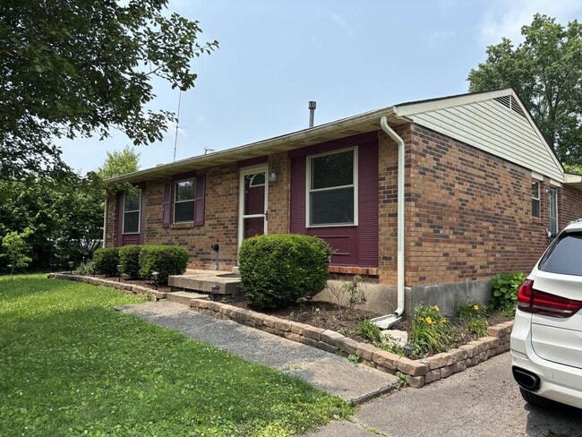 Building Photo - 3986 Northampton Dr